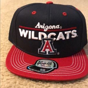 ARIZONA WILDCATS YOUTH HAT AUTHENTIC NCAA RED NAVY